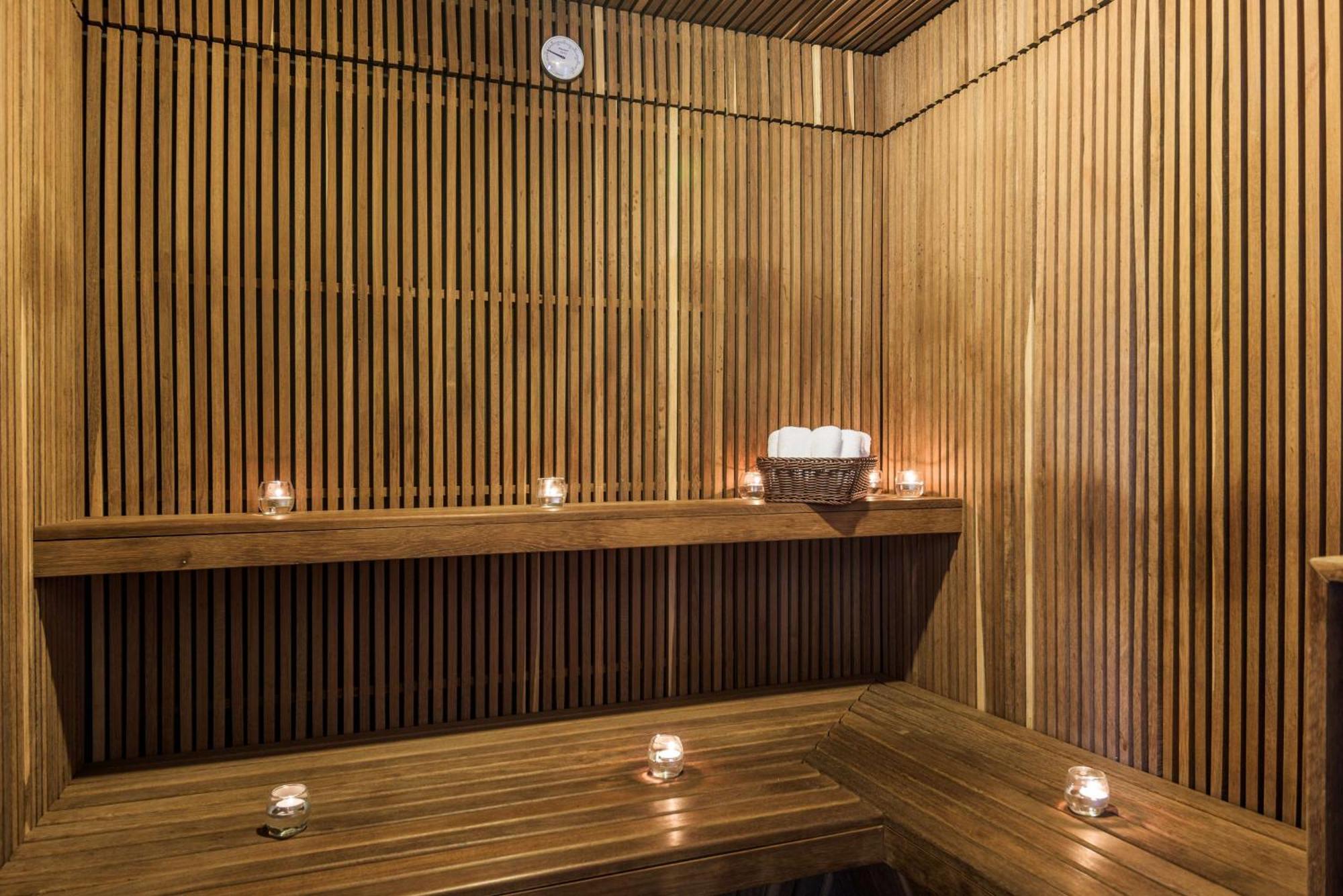 Nh Collection Bogota Andino Royal Hotel Kültér fotó A Finnish sauna